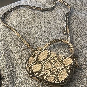 Stylish Snake Print Women's Bag